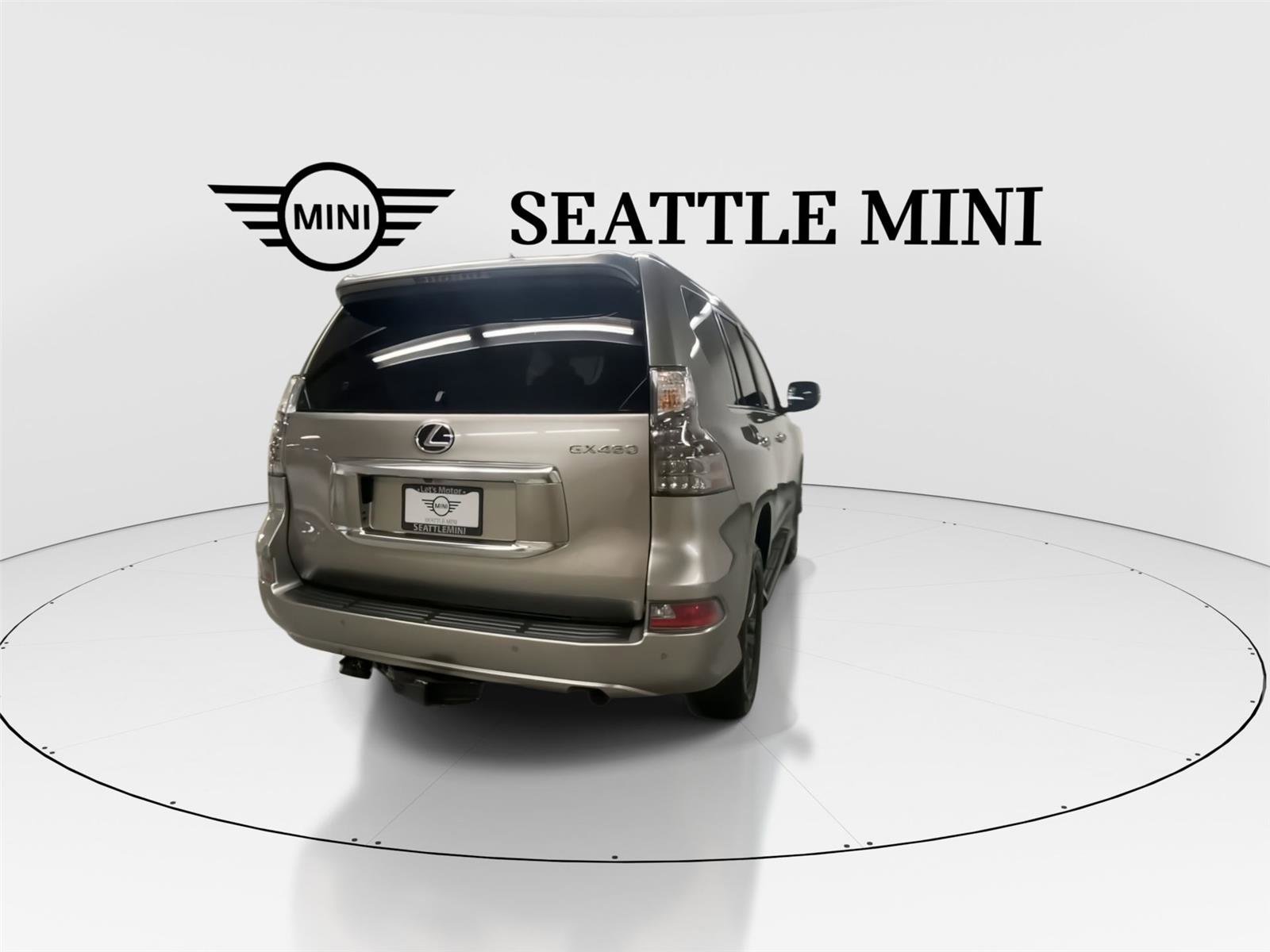 Used 2023 Lexus GX 460 Premium w/ Premium Package AWD/4WD image 10