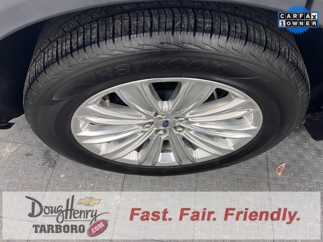 Used 2020 Ford Explorer Limited image 16