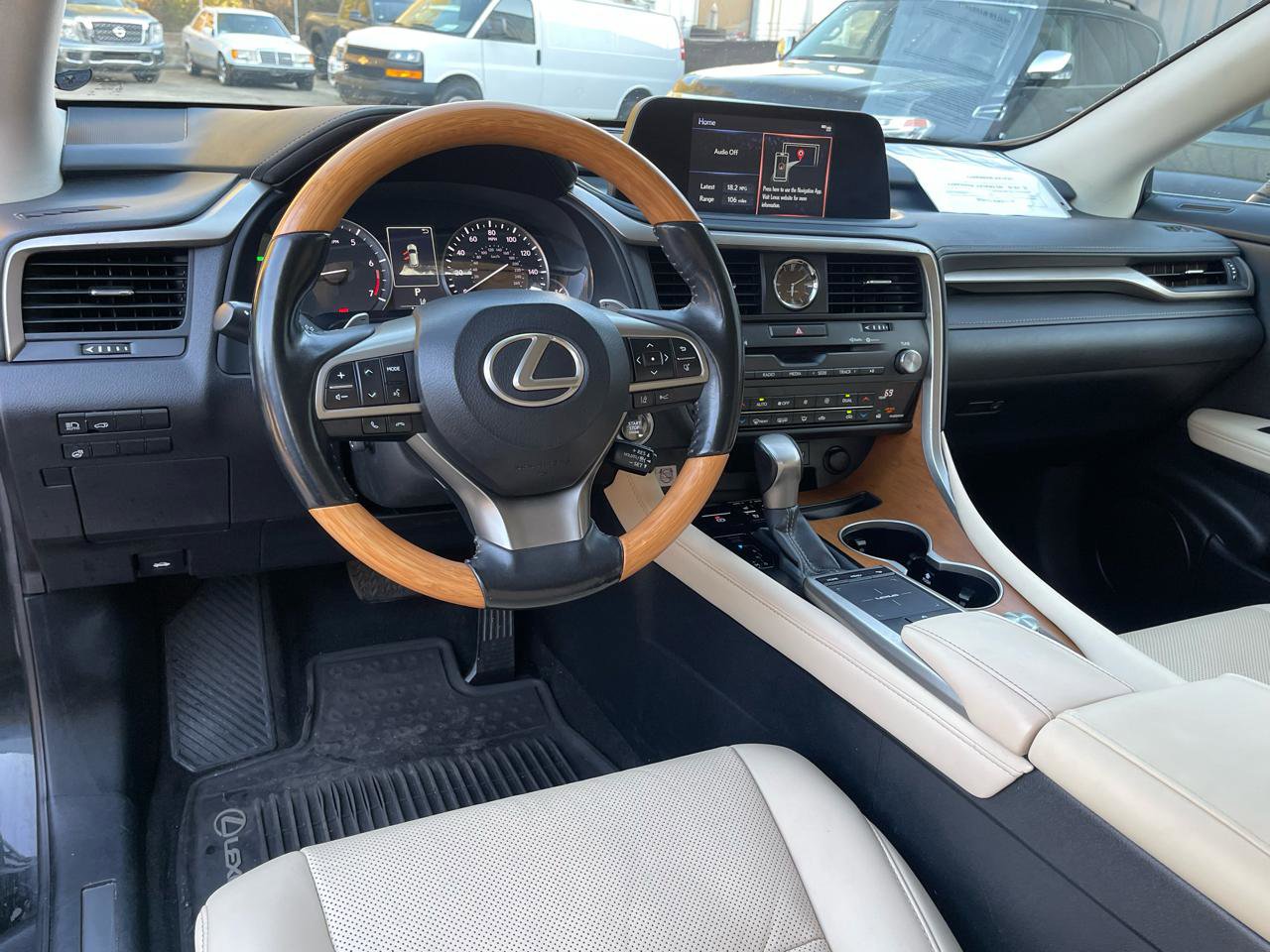 Used 2022 Lexus RX 350 FWD w/ Premium Package image 8