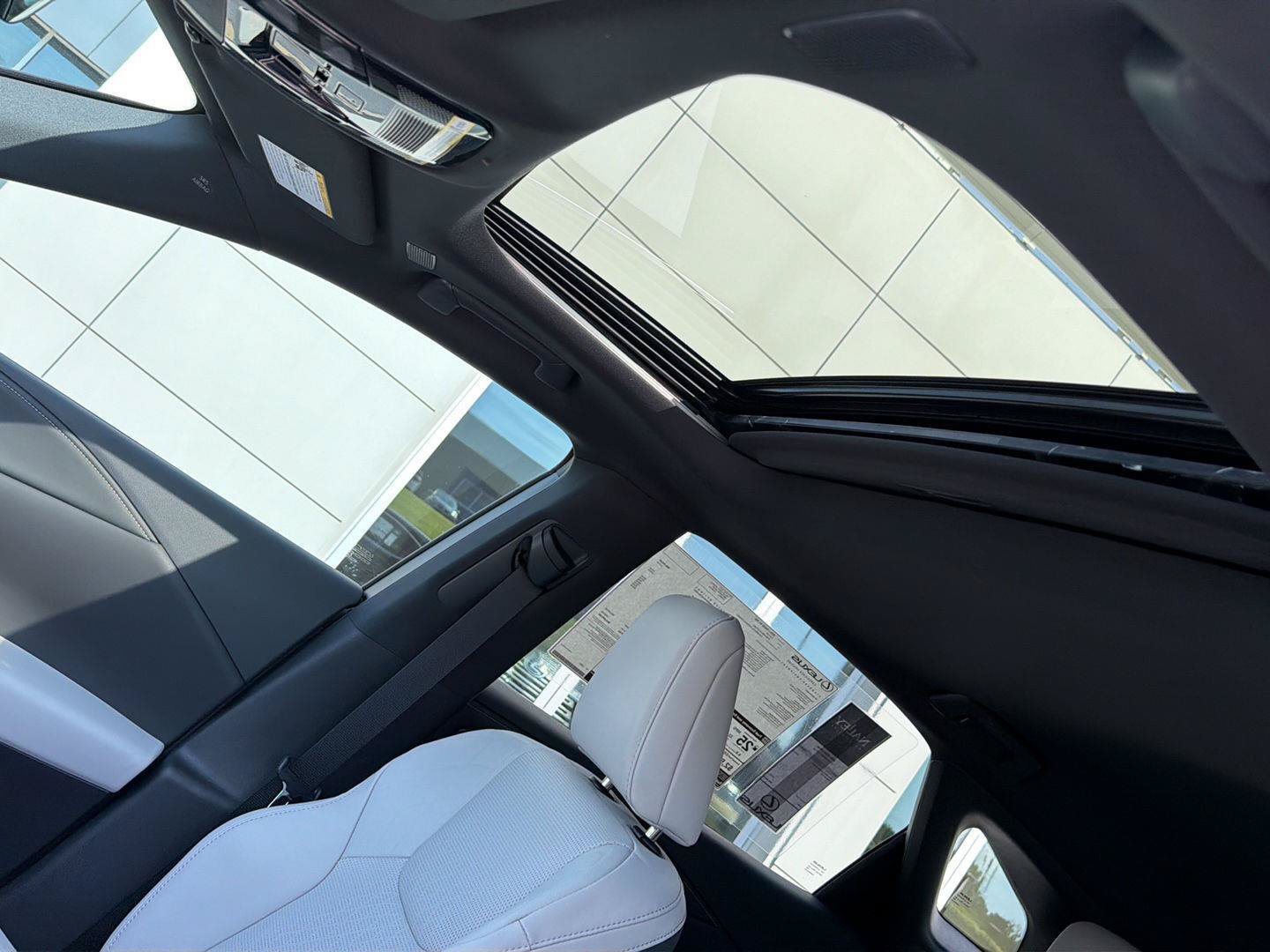 New 2026 Lexus RX 350 FWD image 31