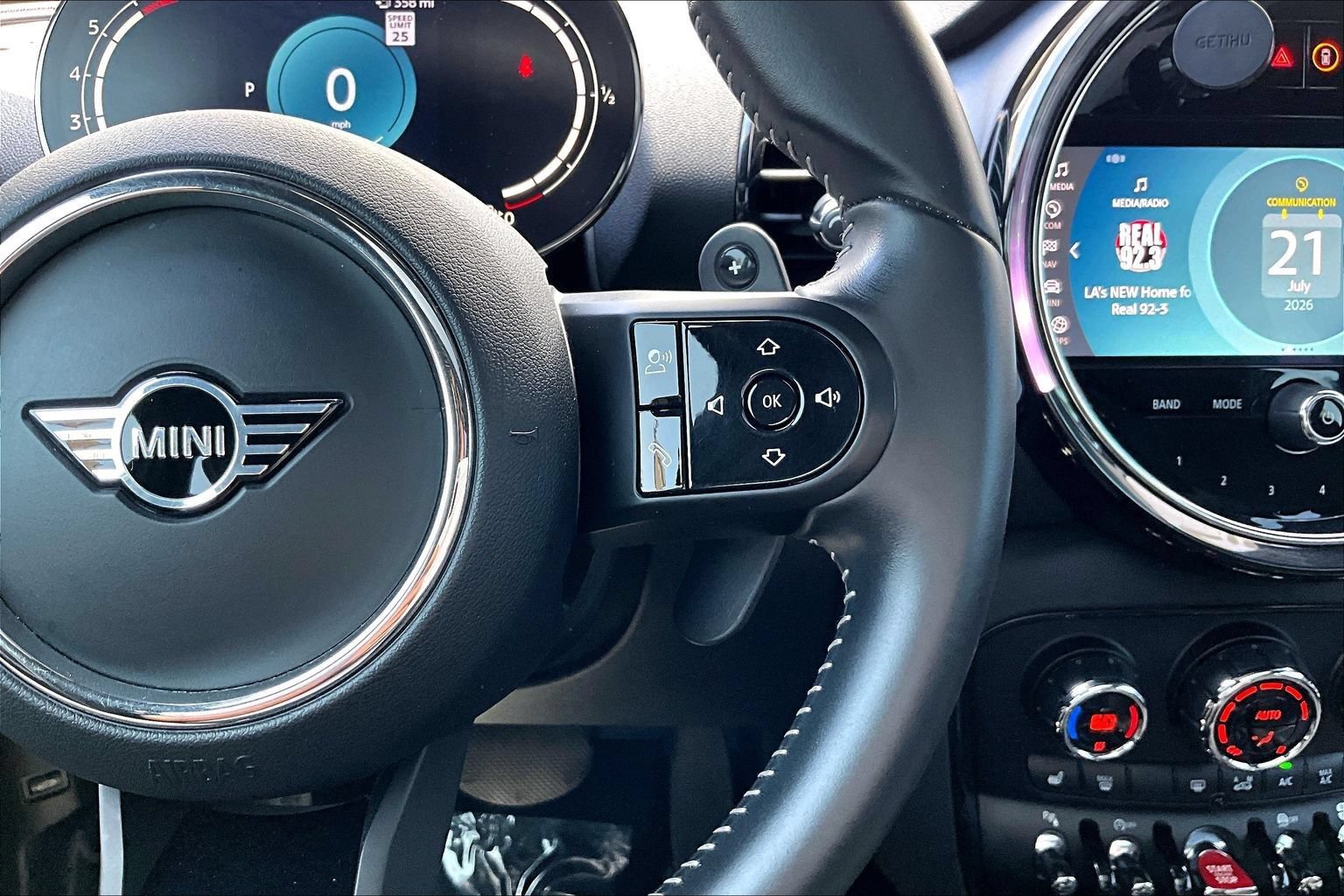 Used 2023 MINI Cooper Clubman S AWD/4WD image 19