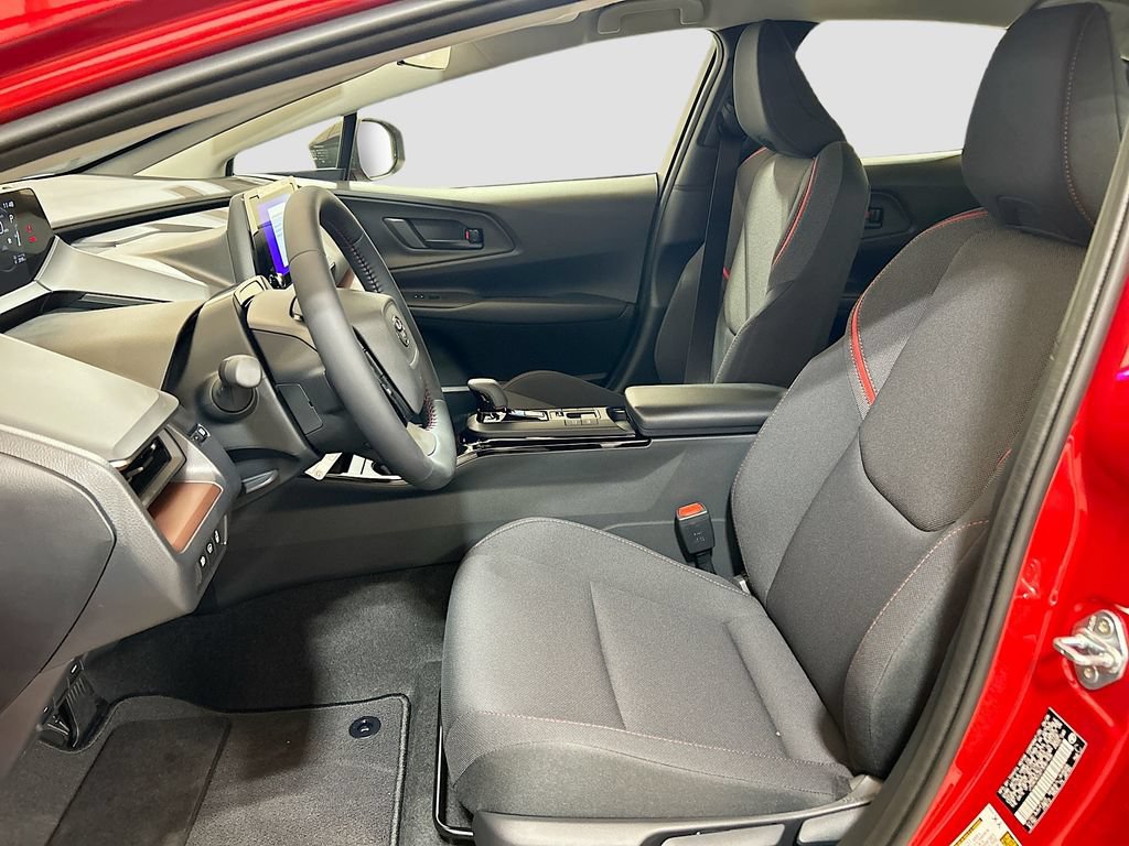 New 2026 Toyota Prius Plug-In Hybrid FWD image 17