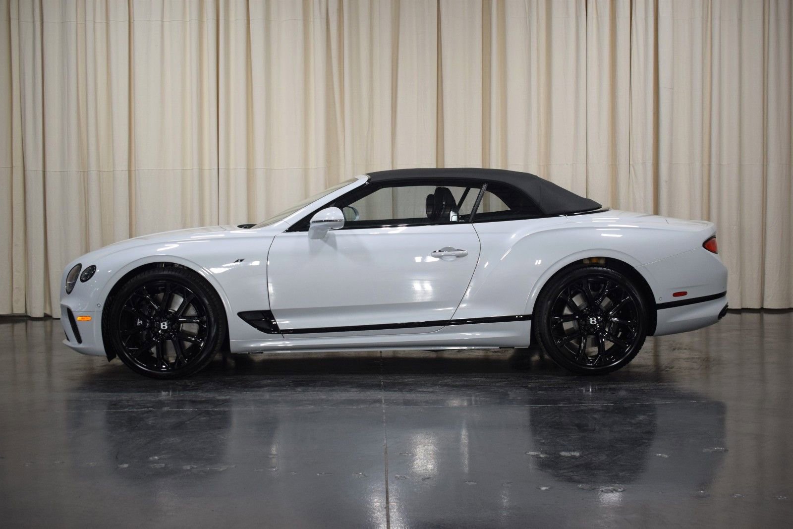 New 2024 Bentley Continental GT S image 15