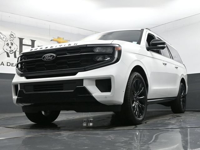 Used 2025 Ford Expedition Max Platinum w/ Stealth Appearance Package AWD/4WD image 4