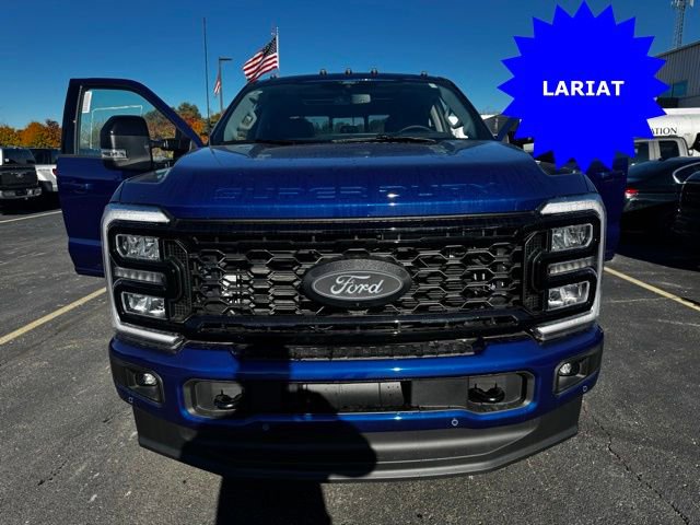 New 2026 Ford F350 Lariat w/ Black Appearance Package image 19
