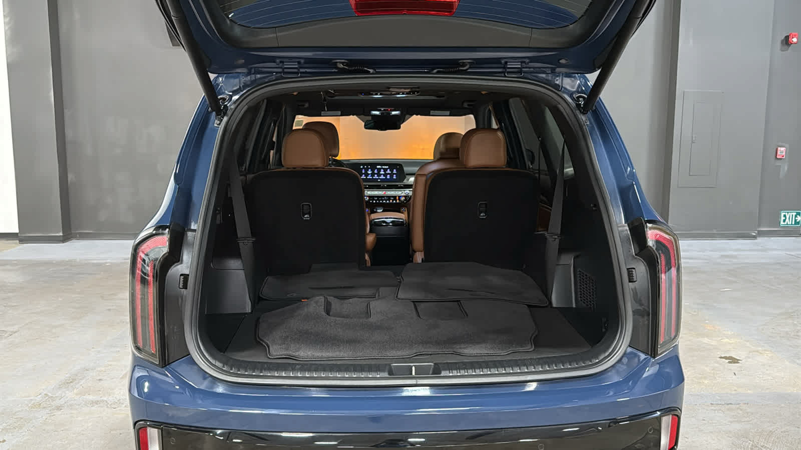 Used 2024 Kia Telluride EX X-Line AWD/4WD image 30