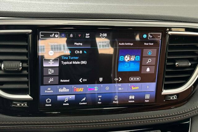 New 2026 Chrysler Pacifica Pinnacle image 17