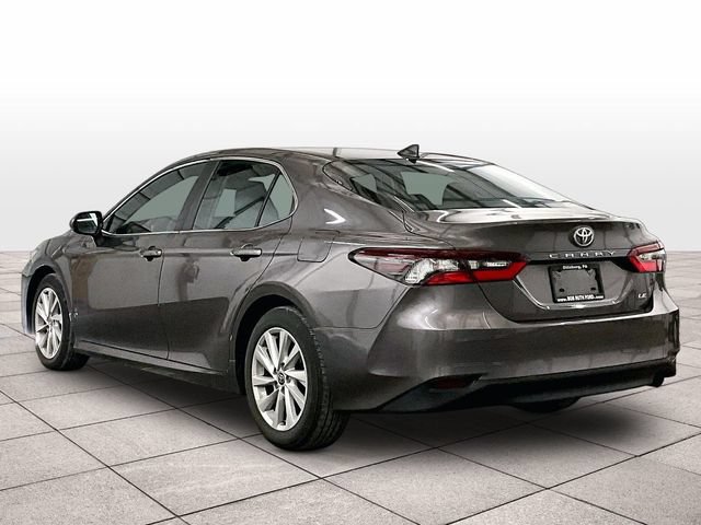 Used 2021 Toyota Camry LE FWD image 10