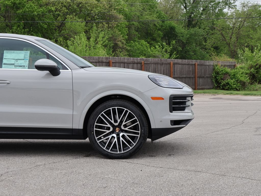 New 2026 Porsche Cayenne AWD/4WD image 10