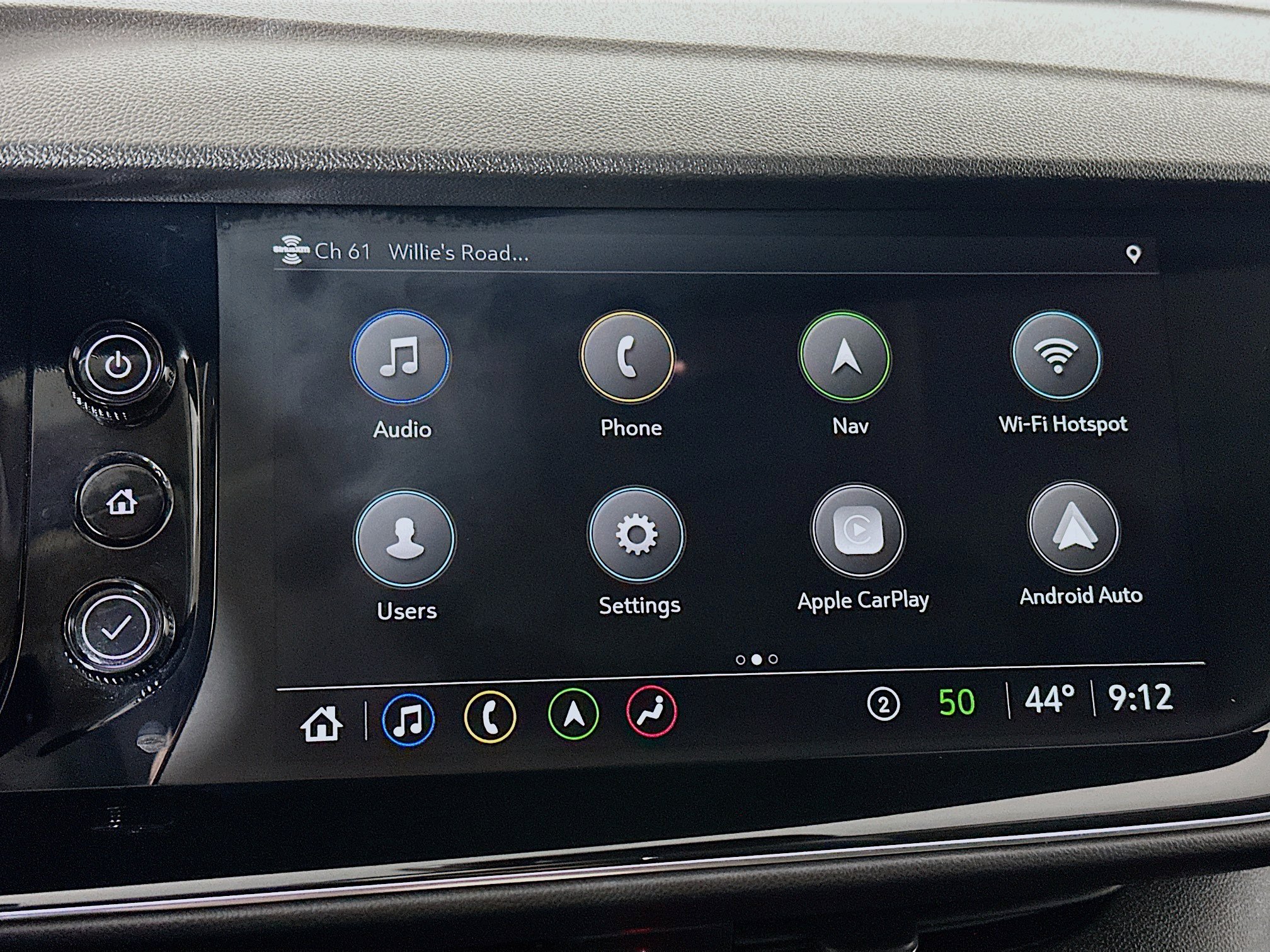 Used 2023 Buick Envision Avenir AWD/4WD image 15