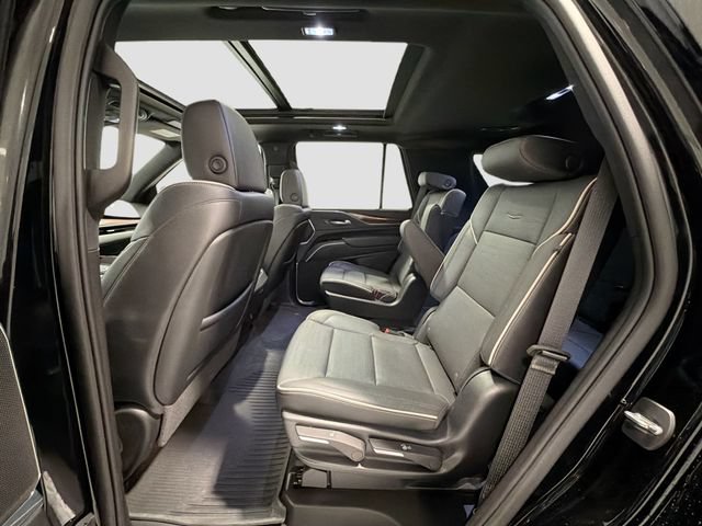 Certified 2023 Cadillac Escalade Premium Luxury w/ LPO, Floor Liner Package AWD/4WD image 23