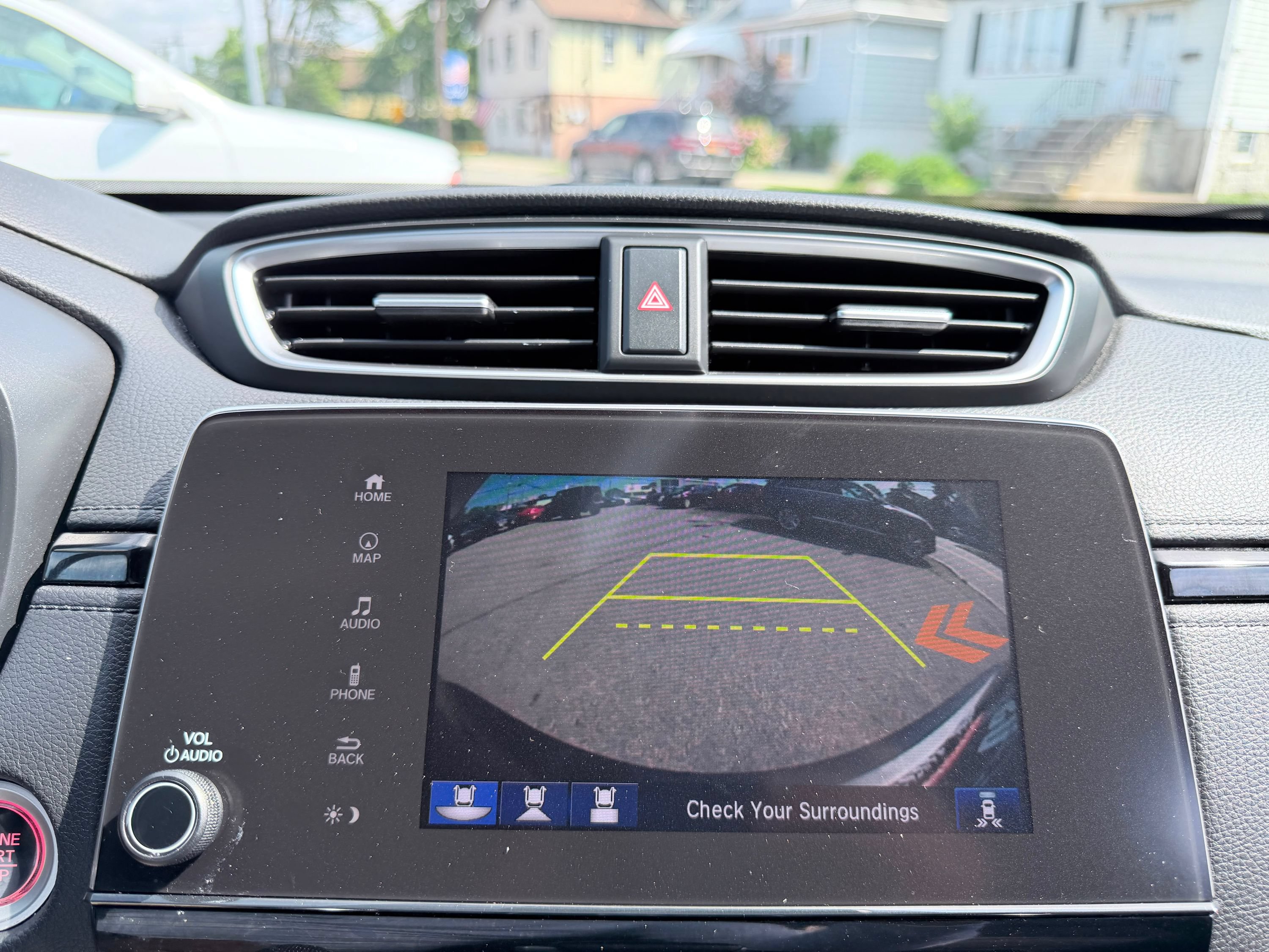 Used 2018 Honda CR-V Touring image 31