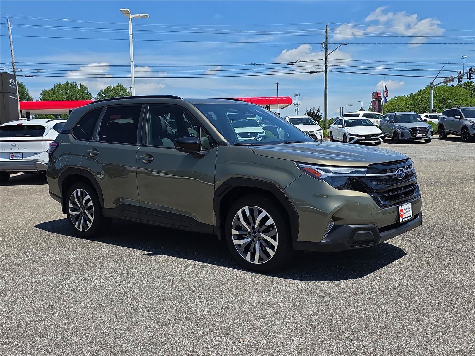 Used 2025 Subaru Forester Touring AWD/4WD image 6