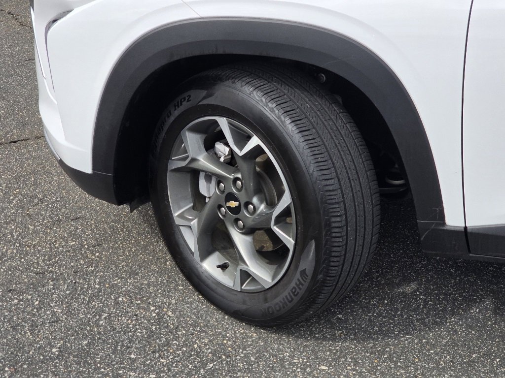 Used 2024 Chevrolet Trax LT image 27