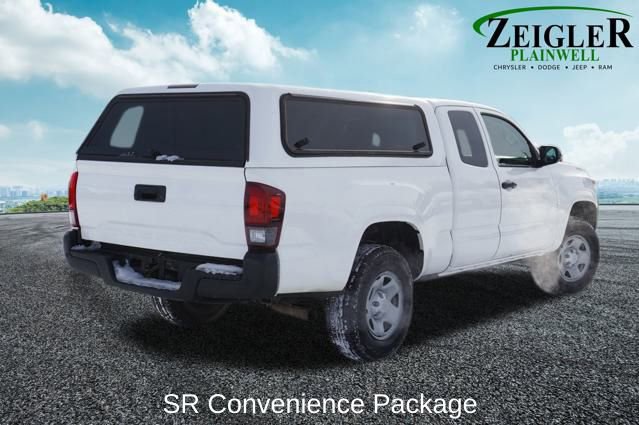 Used 2021 Toyota Tacoma SR image 2