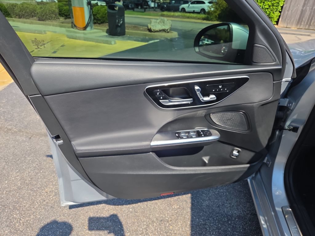 Certified 2022 Mercedes-Benz C 300 4MATIC Sedan image 10