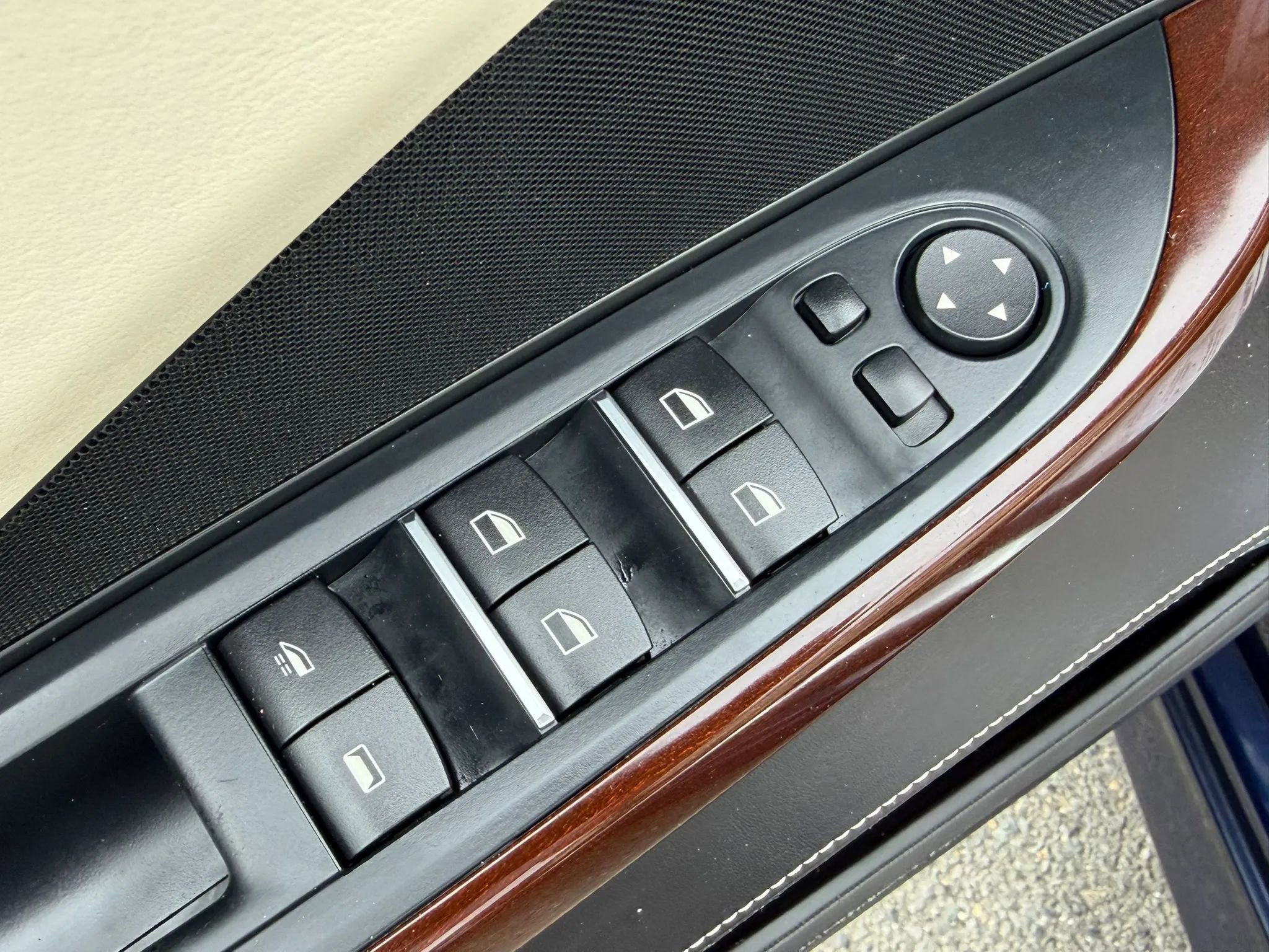 Used 2014 BMW 650i xDrive Convertible AWD/4WD image 22