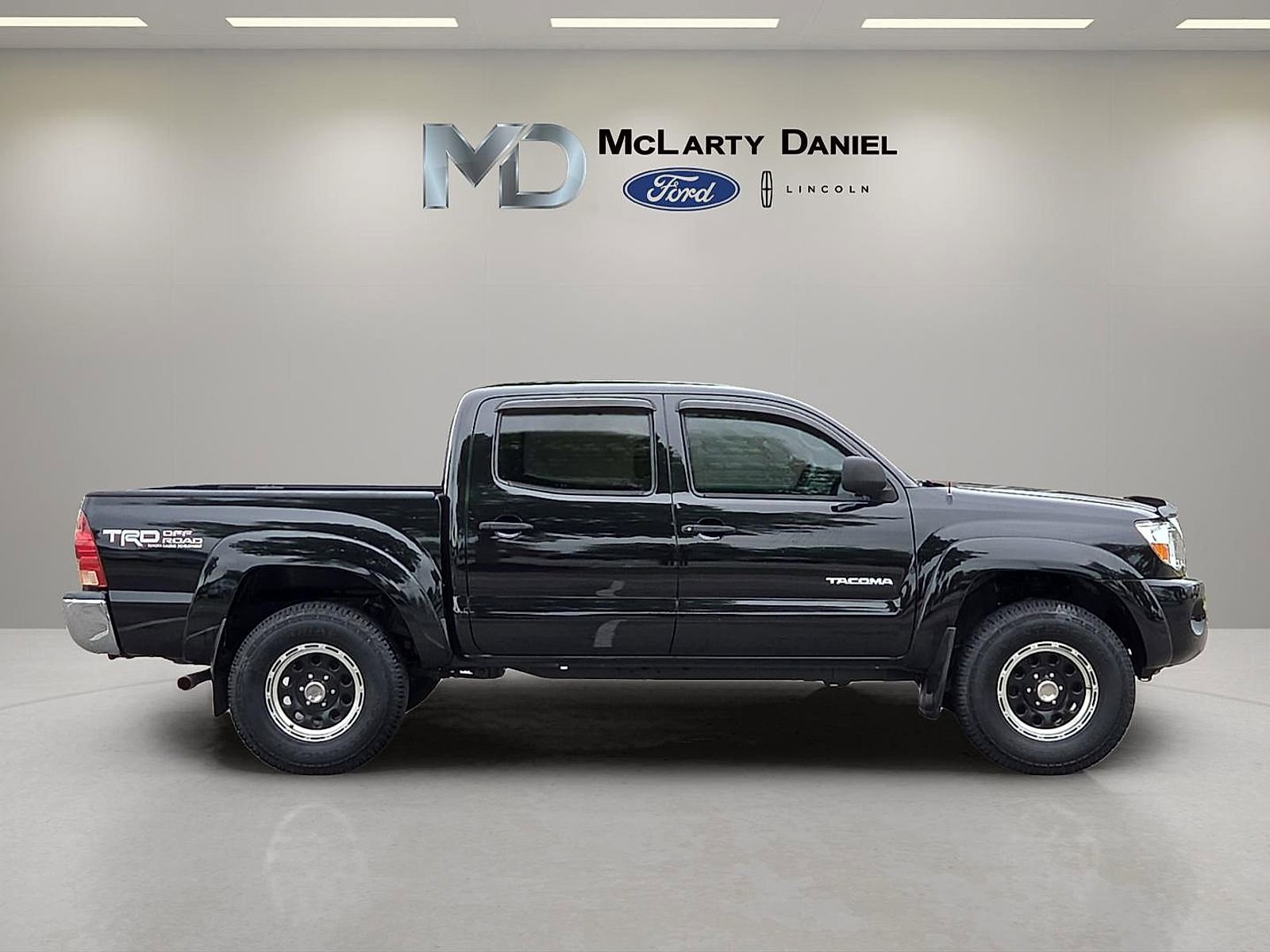 Used 2006 Toyota Tacoma PreRunner RWD image 6