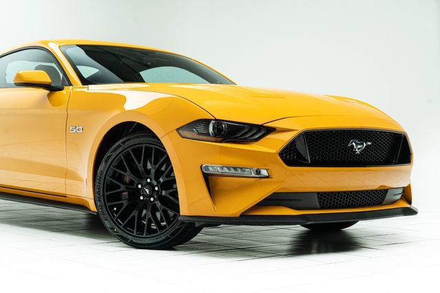 Used 2018 Ford Mustang GT w/ GT Performance Package RWD image 4