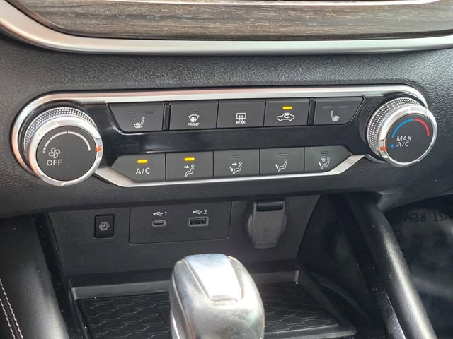 Used 2023 Nissan Altima 2.5 SV w/ SV Premium Package image 16