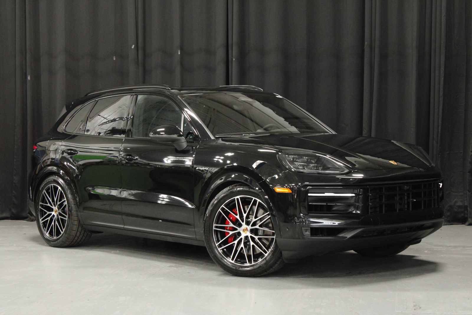 New 2026 Porsche Cayenne S AWD/4WD image 7