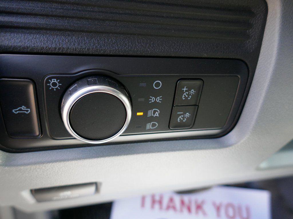 New 2026 Ford F250 XL w/ XL Off-Road Package image 16