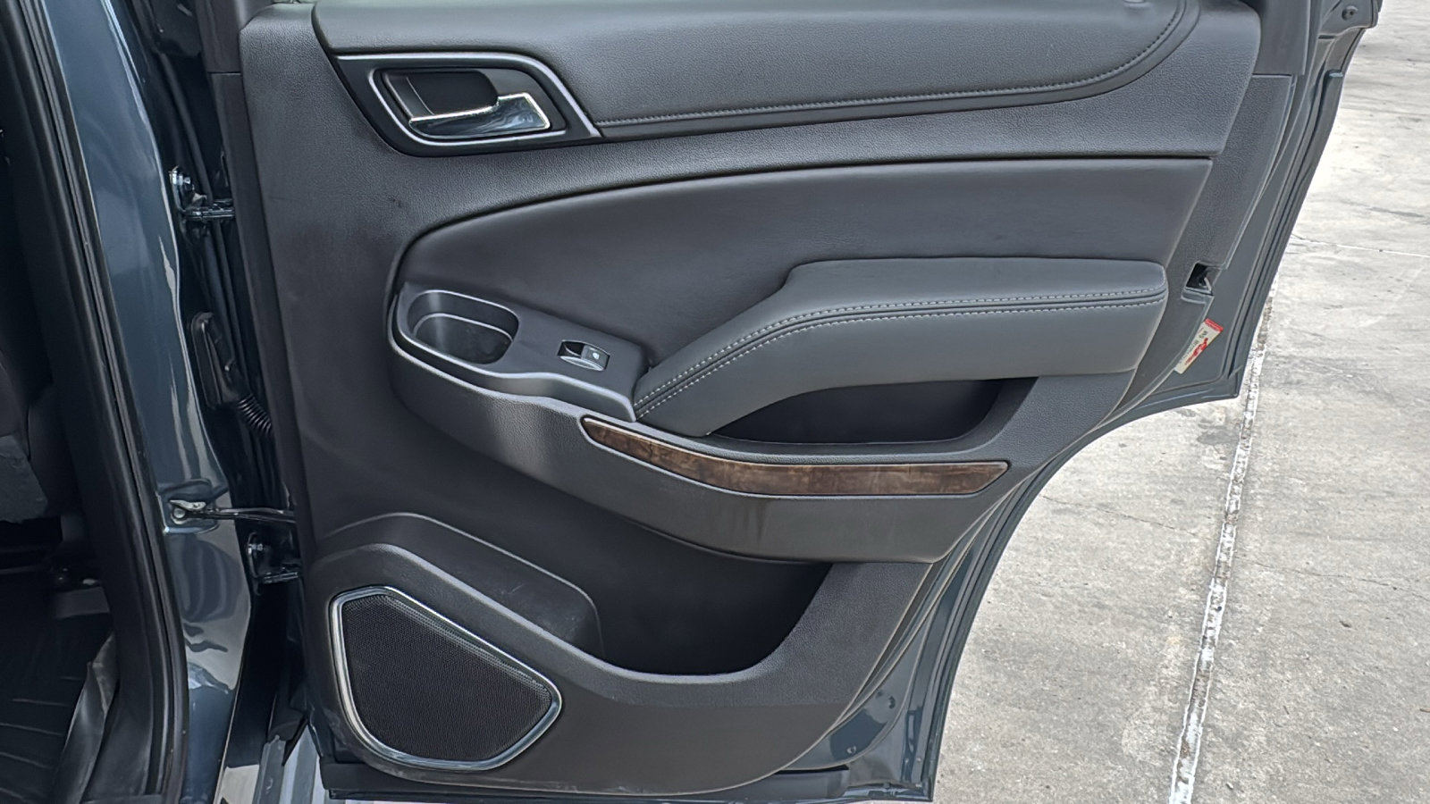 Used 2019 Chevrolet Tahoe LT image 27