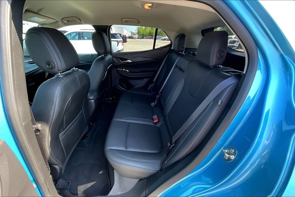 Used 2026 Buick Encore GX Sport Touring w/ Comfort Package FWD image 6