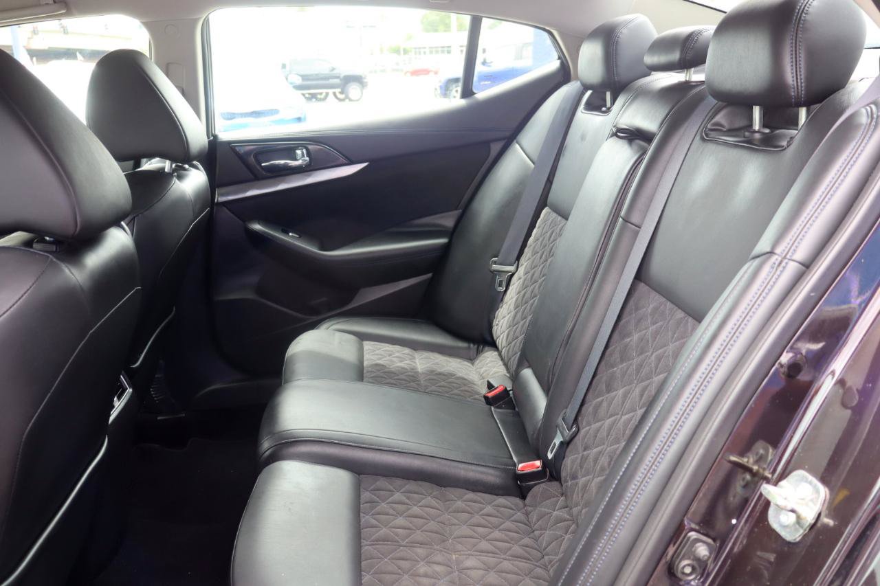 Used 2016 Nissan Maxima SR FWD image 17