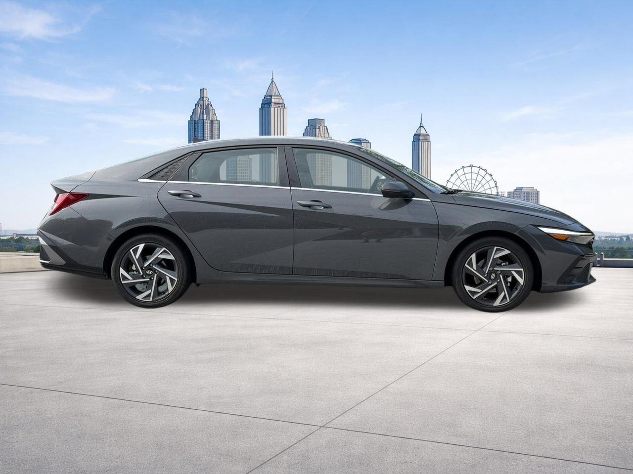Used 2025 Hyundai Elantra Limited FWD image 27