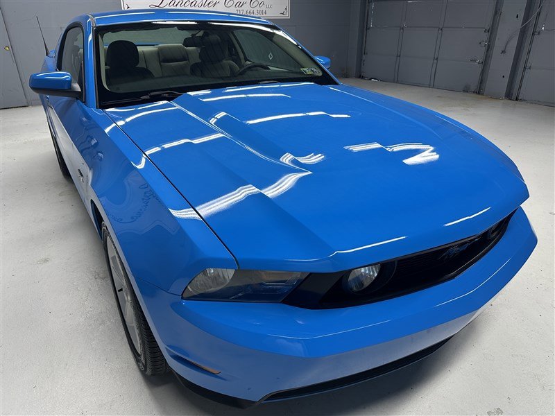 Used 2010 Ford Mustang GT image 9