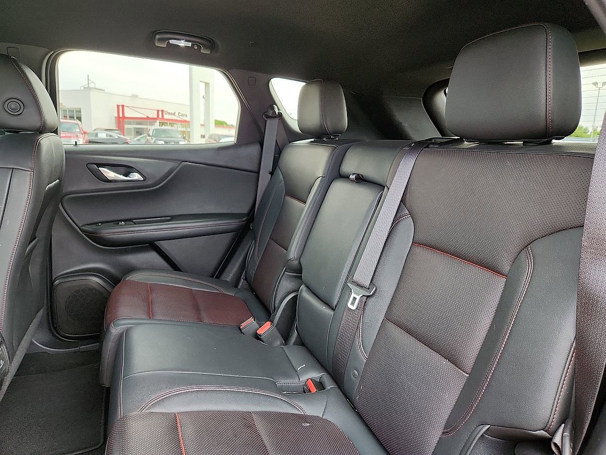 Used 2024 Chevrolet Blazer RS w/ Enhanced Convenience Package FWD image 5