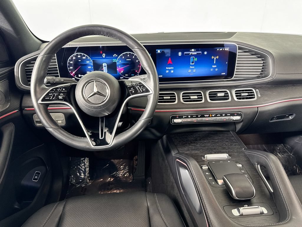 Used 2024 Mercedes-Benz GLS 450 4MATIC image 29