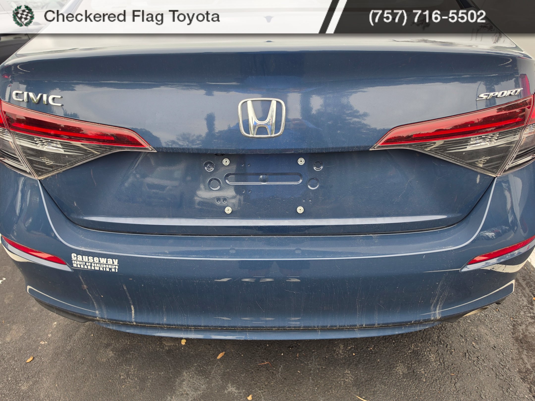 Used 2025 Honda Civic Sport image 7