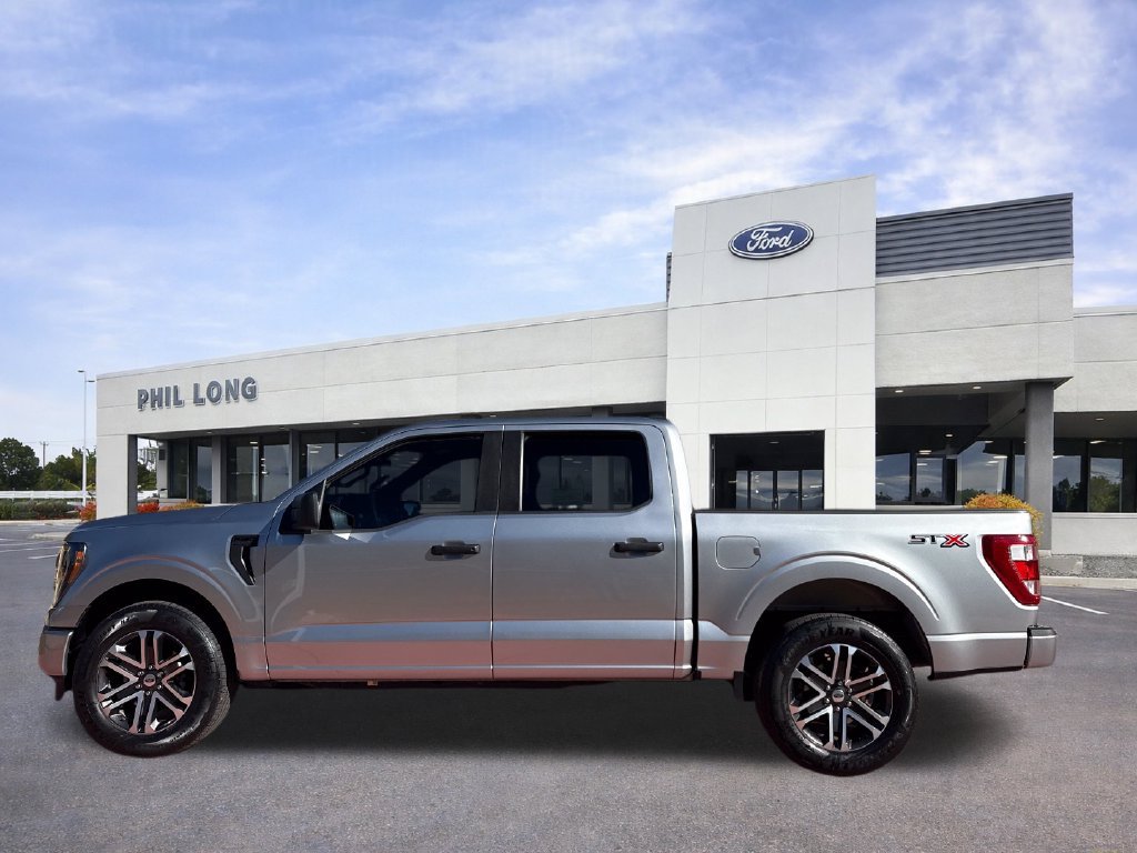 Used 2023 Ford F150 XL w/ STX Appearance Package RWD image 4