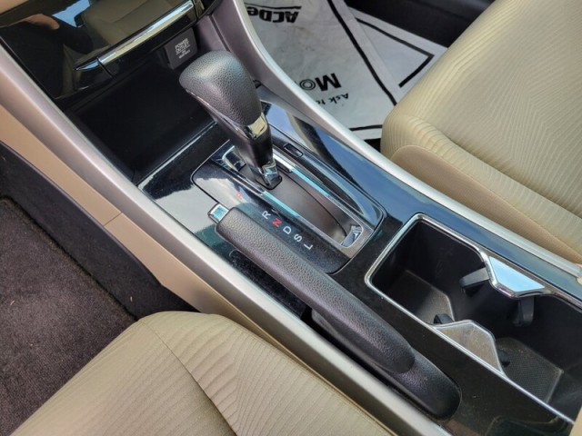 Used 2016 Honda Accord LX image 15