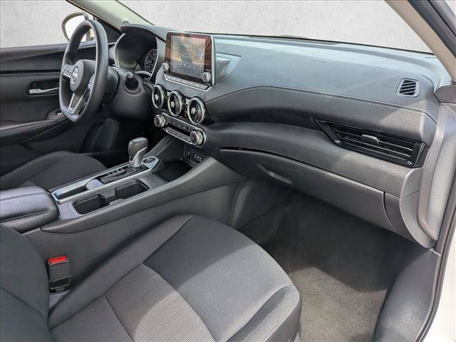 Used 2024 Nissan Sentra SV FWD image 27