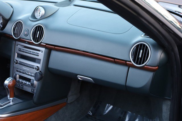 Used 2005 Porsche Boxster S image 42