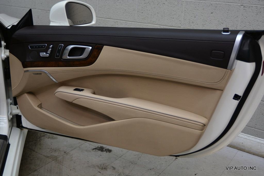 Used 2014 Mercedes-Benz SL 550 image 14