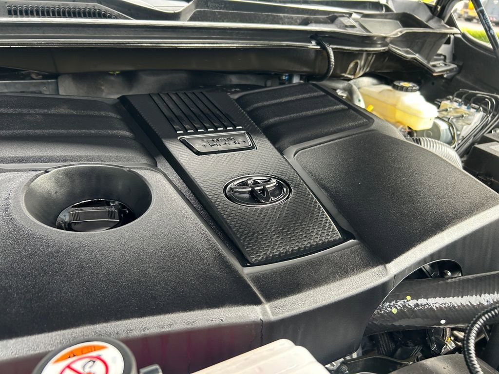 Used 2024 Toyota Tundra Limited image 30