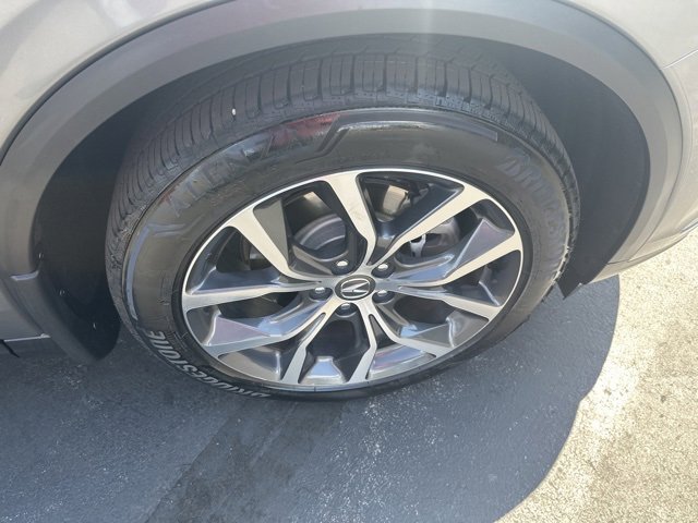 Certified 2024 Acura MDX SH-AWD w/ Technology Package image 22