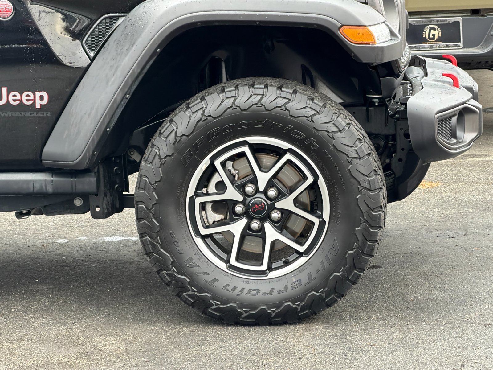 Used 2025 Jeep Wrangler Unlimited Rubicon AWD/4WD image 35