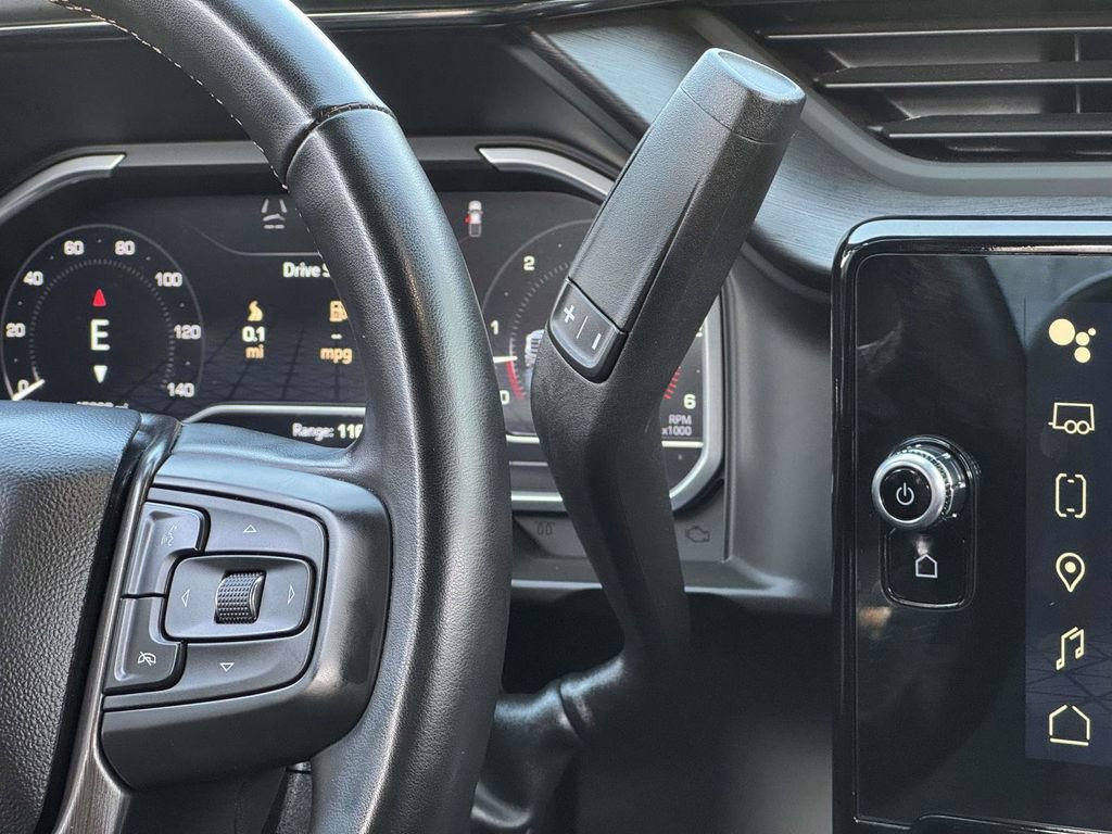 Used 2024 GMC Sierra 2500 AT4 w/ AT4 Premium Plus Package image 8