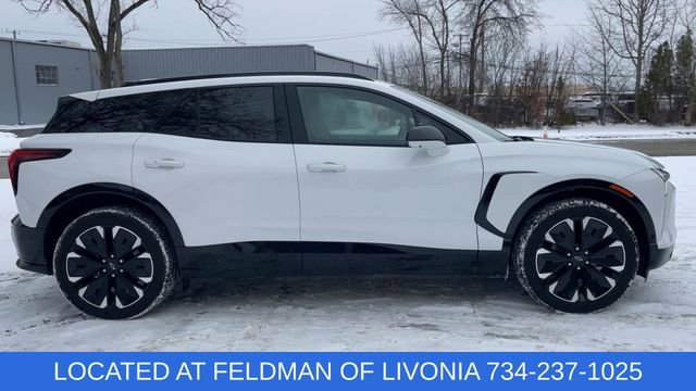 Used 2024 Chevrolet Blazer EV RS image 9