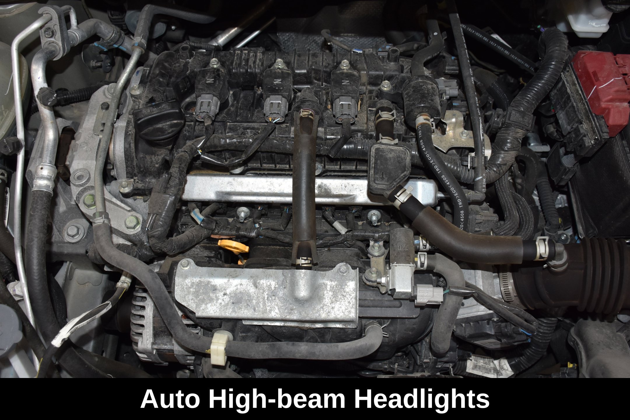 Used 2025 Nissan Versa SV FWD image 8