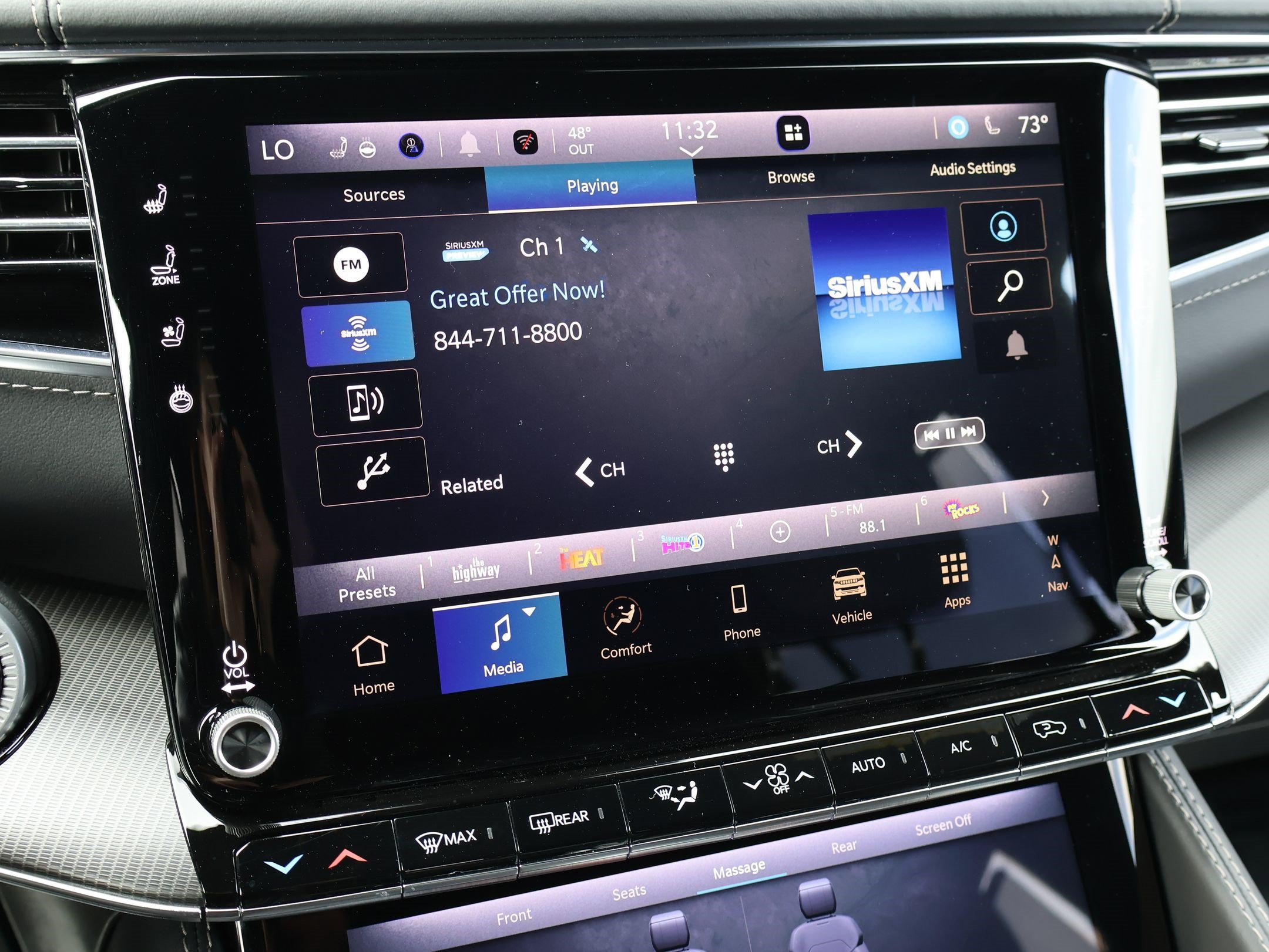 Used 2026 Jeep Grand Wagoneer Summit AWD/4WD image 18