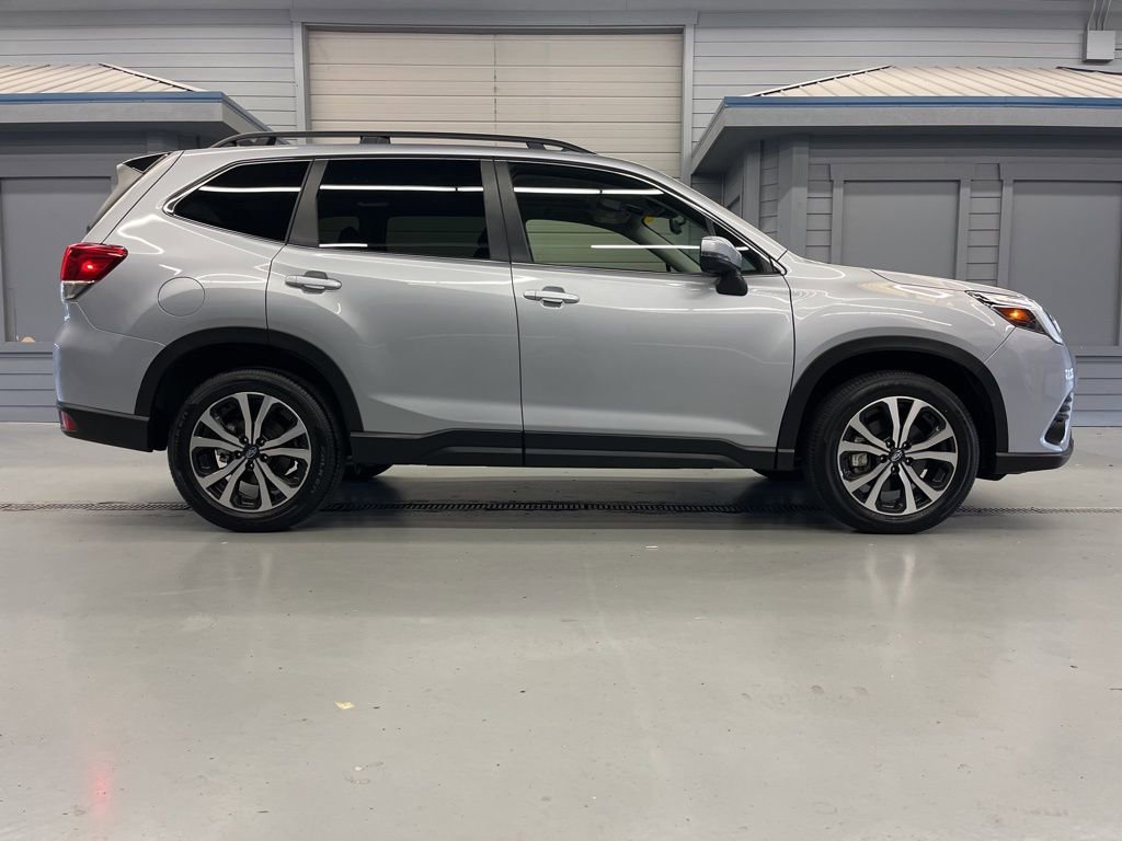 Certified 2024 Subaru Forester Limited image 9