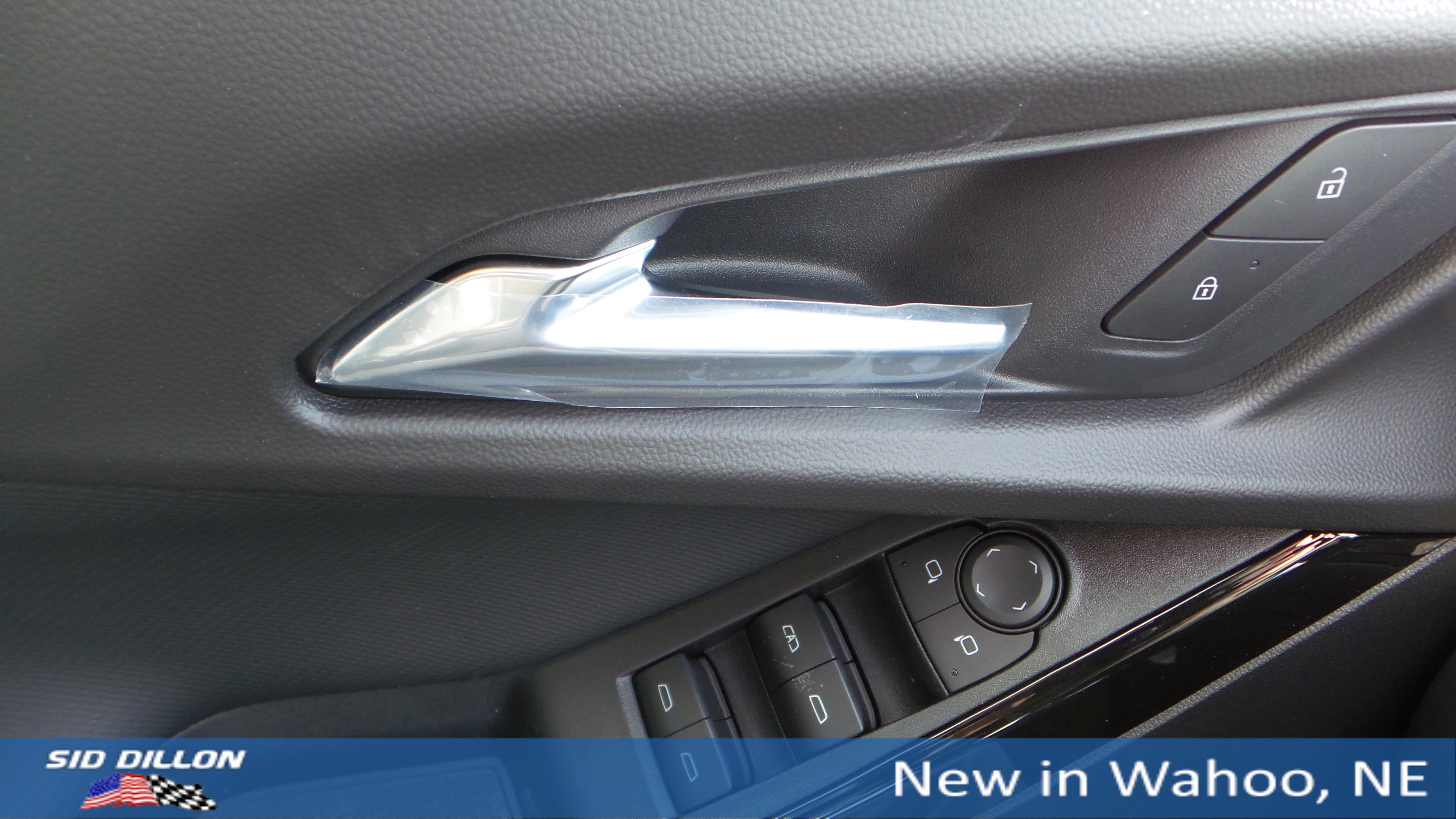 New 2026 Chevrolet Equinox LT w/ Convenience Package II image 13