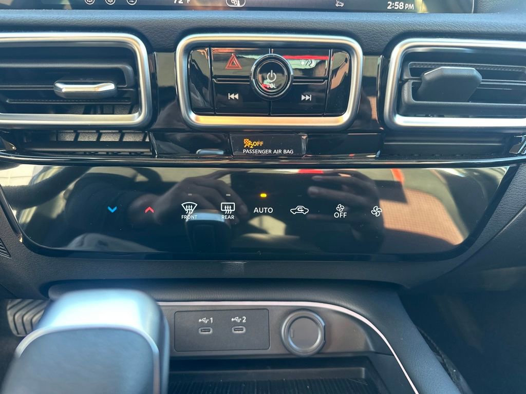 New 2026 Nissan Sentra SR w/ Floor Mat Package image 19