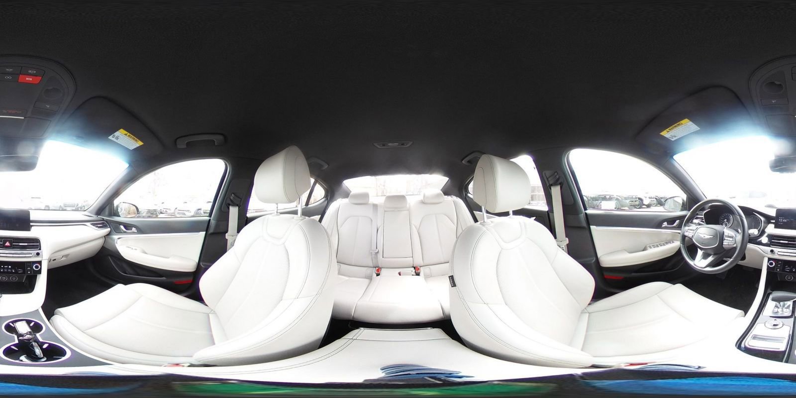 Used 2025 Genesis G70 2.5T image 45